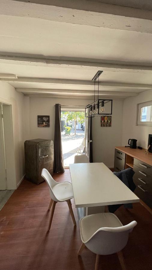 Oase Im Gruenen Hinterhof, Eg, Ruhe, Terrasse, Carport, Free Paytv, Kaffee&Tee, Fahrraeder Daire Duisburg Dış mekan fotoğraf