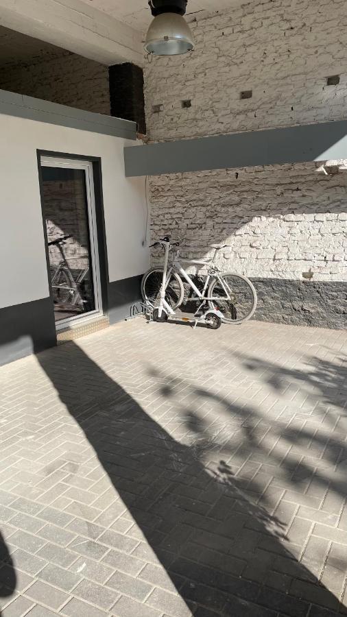 Oase Im Gruenen Hinterhof, Eg, Ruhe, Terrasse, Carport, Free Paytv, Kaffee&Tee, Fahrraeder Daire Duisburg Dış mekan fotoğraf