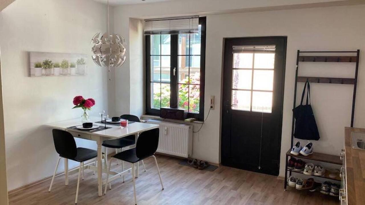 Oase Im Gruenen Hinterhof, Eg, Ruhe, Terrasse, Carport, Free Paytv, Kaffee&Tee, Fahrraeder Daire Duisburg Dış mekan fotoğraf