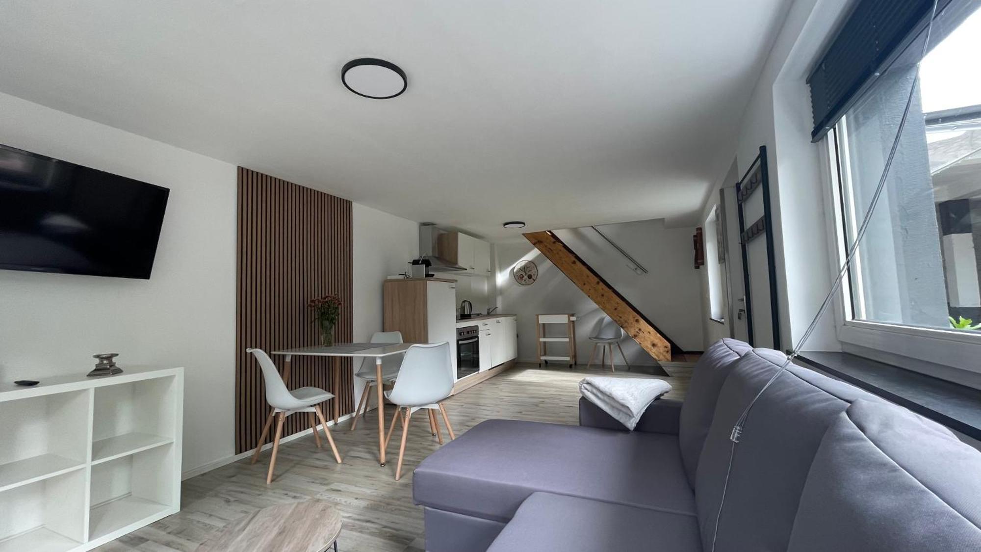 Oase Im Gruenen Hinterhof, Eg, Ruhe, Terrasse, Carport, Free Paytv, Kaffee&Tee, Fahrraeder Daire Duisburg Dış mekan fotoğraf